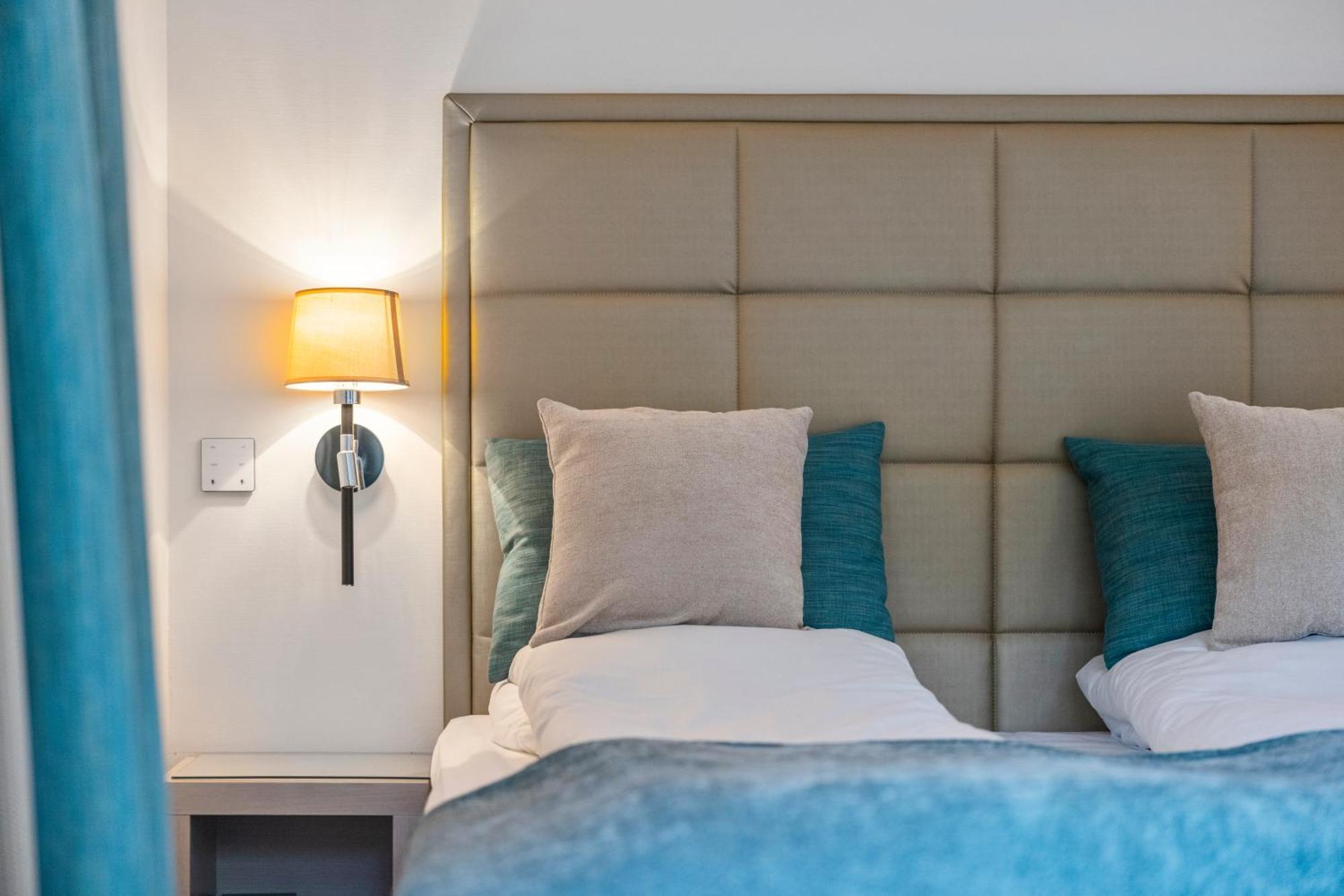 Hotel Alexandra Лоен Экстерьер фото